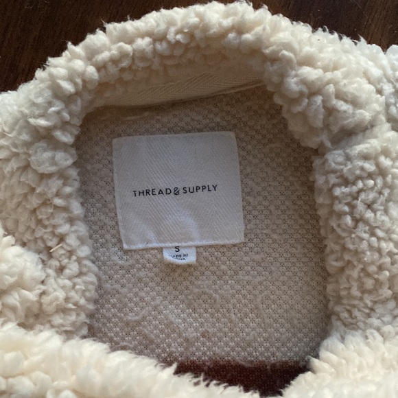 Fuzzy striped crew - Picture 2 of 3